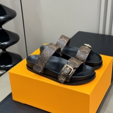 Louis Vuitton Slippers